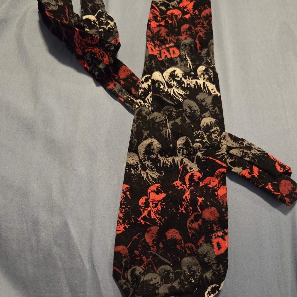 🖤The Walking Dead Tie🖤
